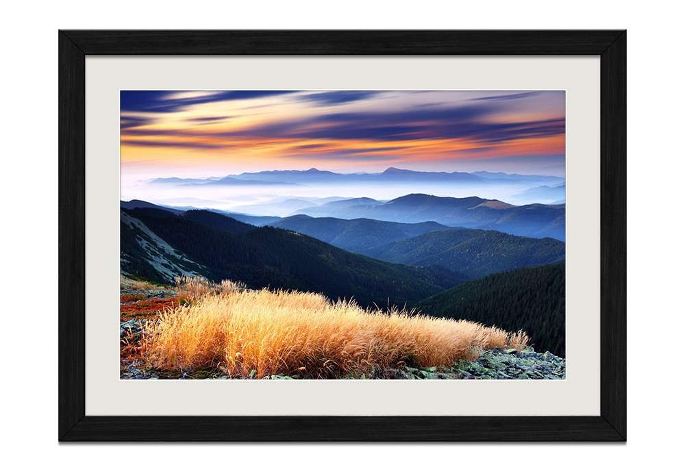 八ヶ岳　秋の山景色 日本画 木製フレーム付き Amazon.co.jp: 山の美しい景色 風景の写真 黒色の木製フレーム